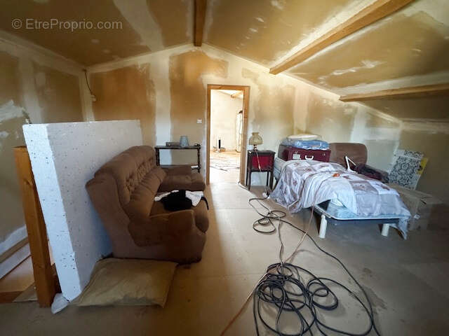 Autre à SALAISE-SUR-SANNE