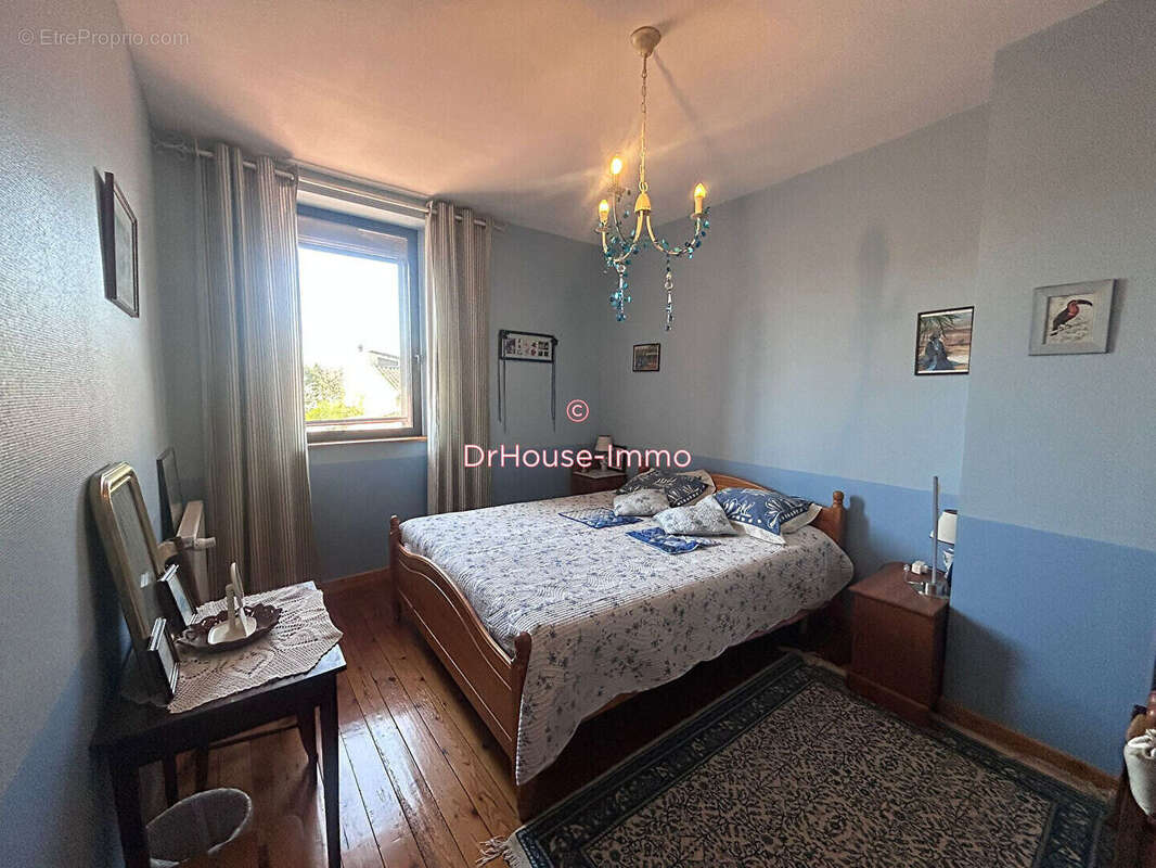Maison 210 m² à Gaillac  - photo 15