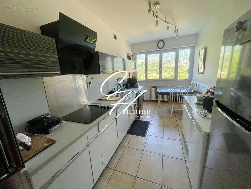 Appartement à ECHIROLLES