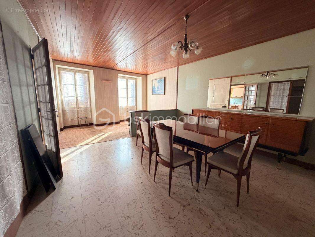 Appartement à MEREVILLE