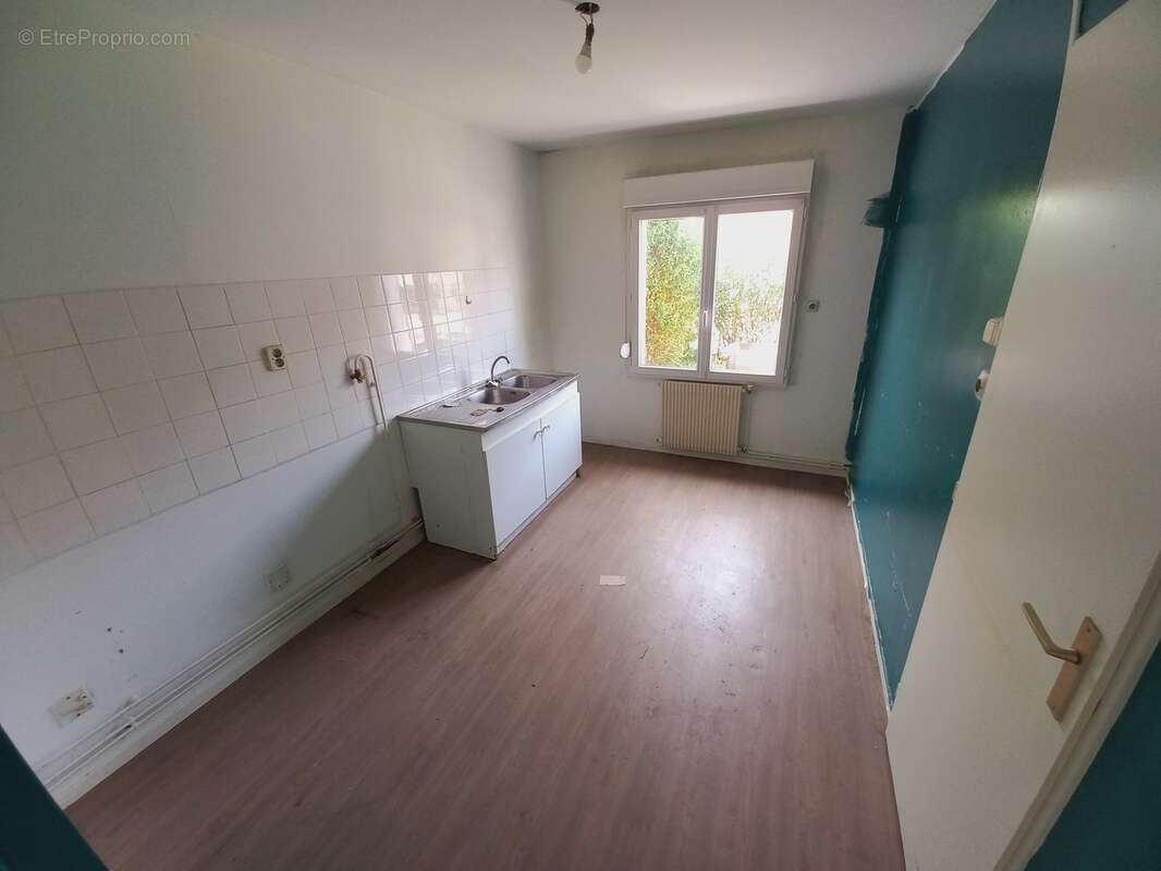 LEVAL - Maison 3 chambres - photo 2