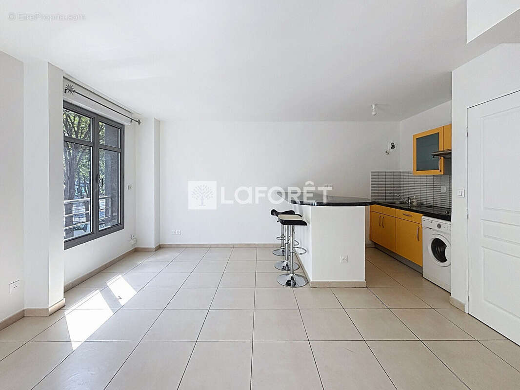 Appartement à MARSEILLE-8E