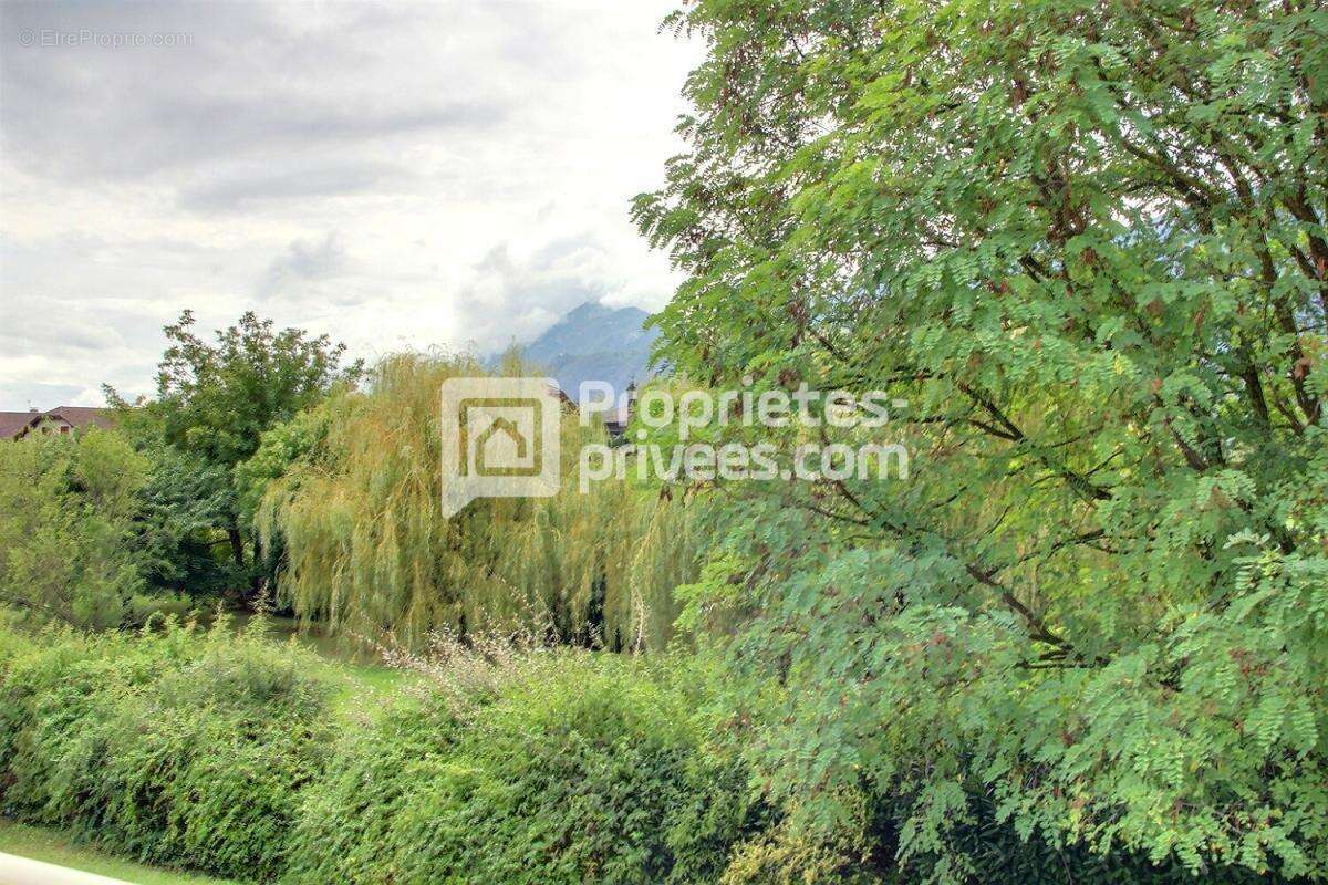 Maison à BRISON-SAINT-INNOCENT