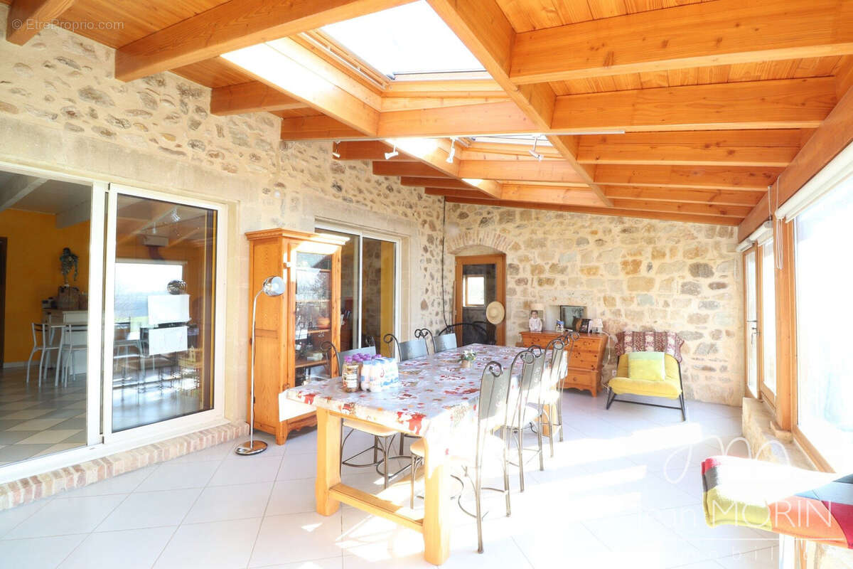 Maison à TOULAUD