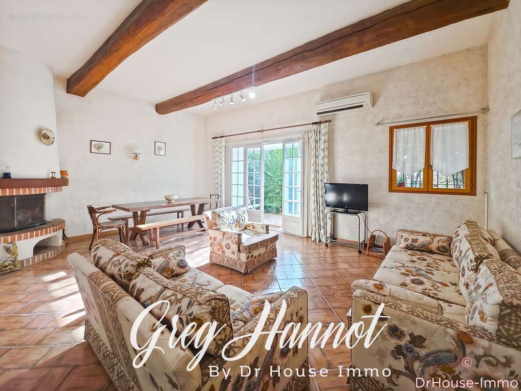 Maison à BESSE-SUR-ISSOLE