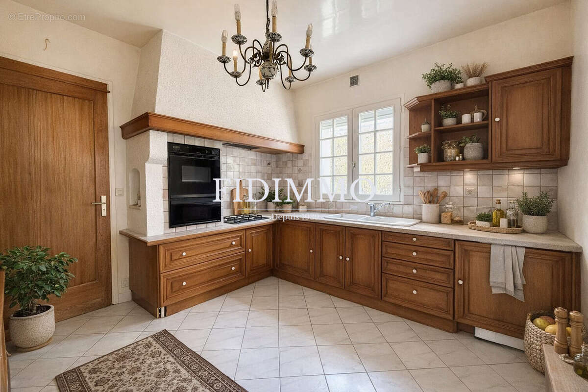 Maison à ORMESSON-SUR-MARNE