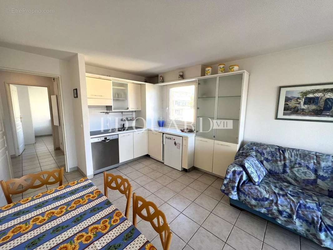 Appartement à ROQUEBRUNE-CAP-MARTIN