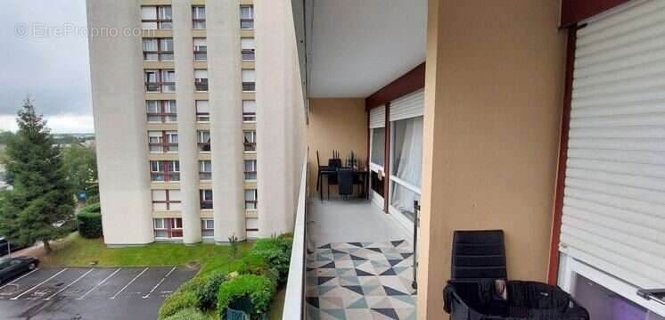 Appartement à ELANCOURT