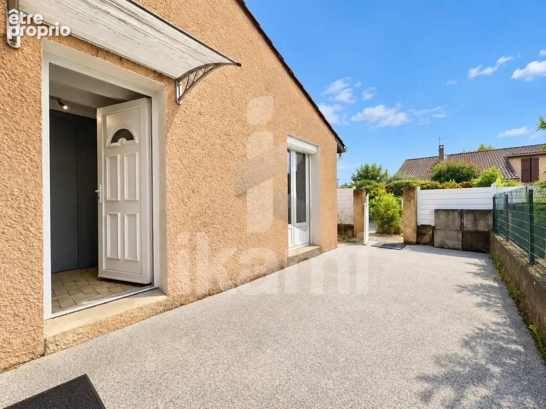 Maison type T4 avec jardin au centre de Portes les Valence - photo 11