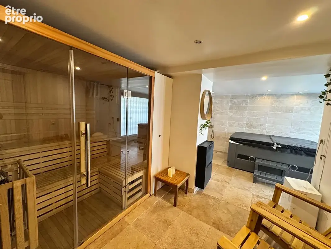 Commerce à ORRY-LA-VILLE