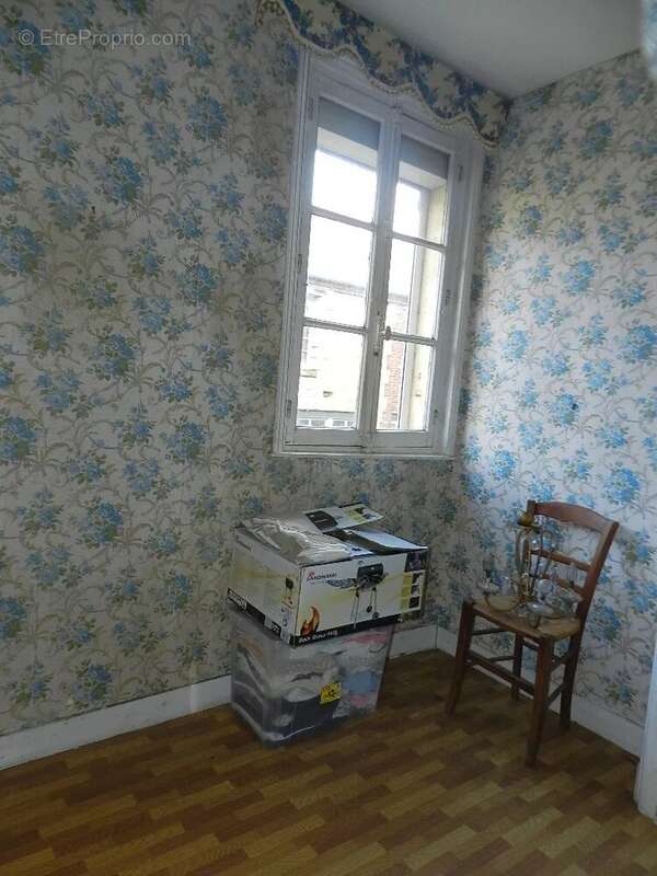 Maison à SAINT-PIERRE-SUR-DIVES