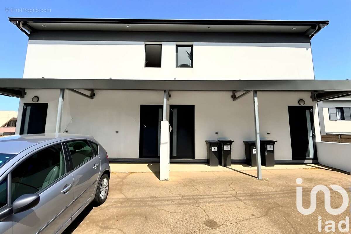 Photo 2 - Appartement à SAINT-JOSEPH