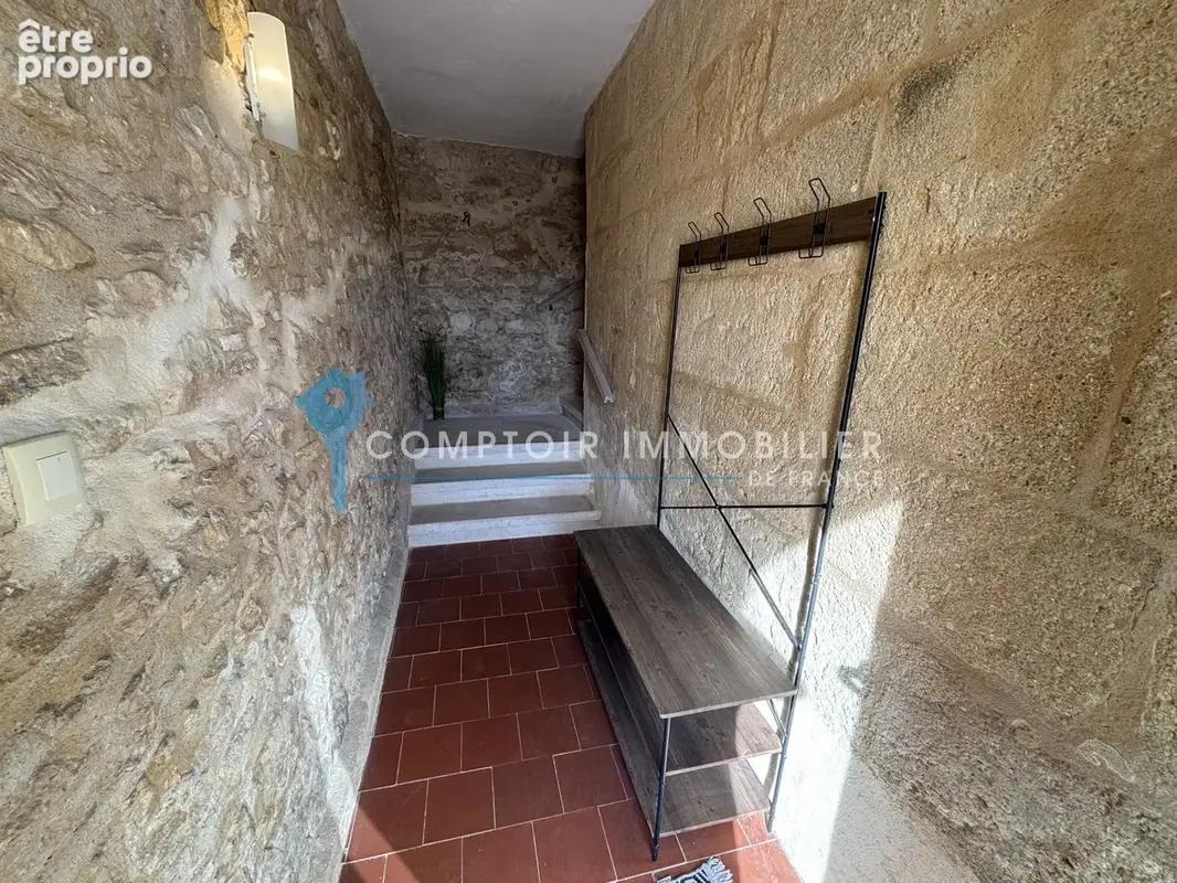 PERIPHERIE UZES : Maison de village avec 2 appartements - photo 6