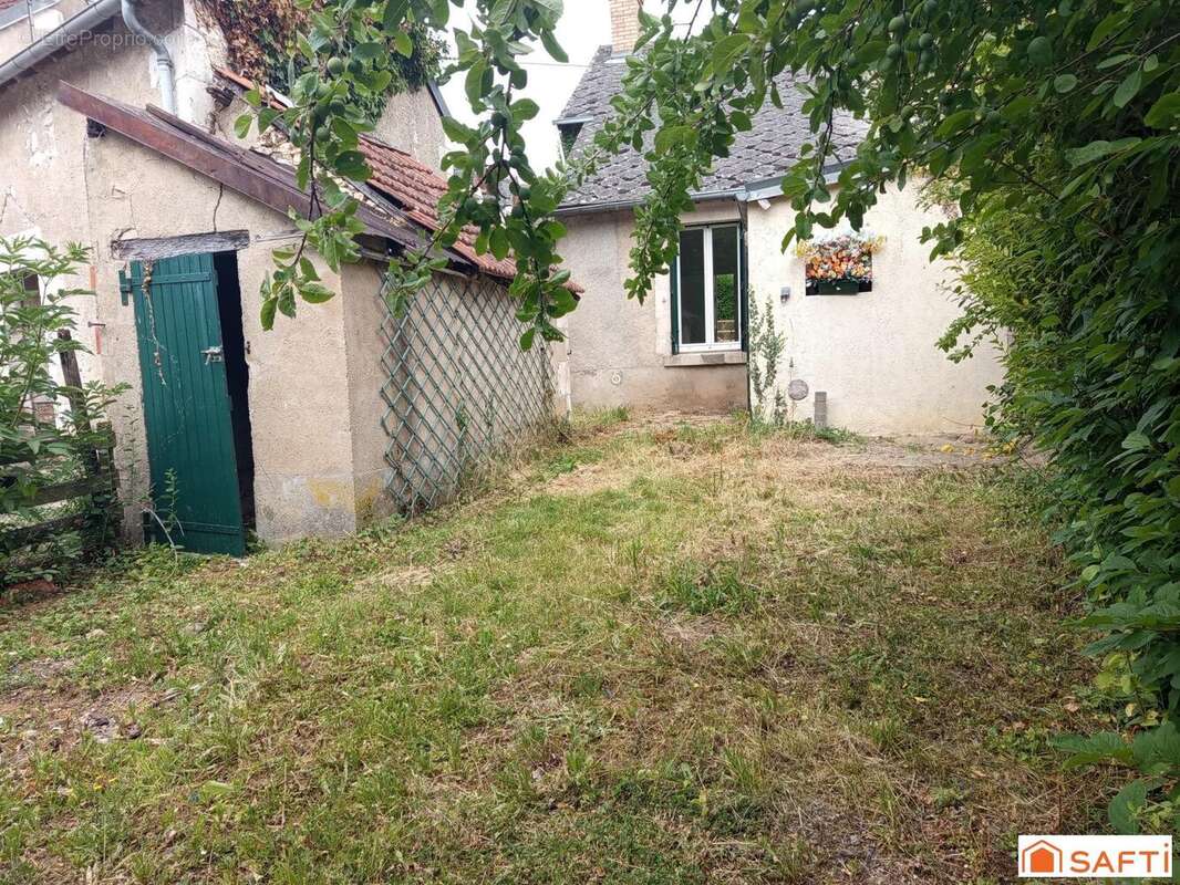Maison 40 m² à Veaugues  - photo 9