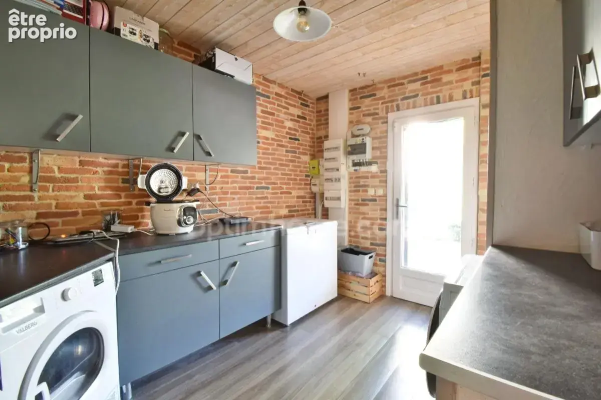 *** exclusivite *** plain-pied 5 chambres, jardin et dependance *** billom 63160 - photo 12