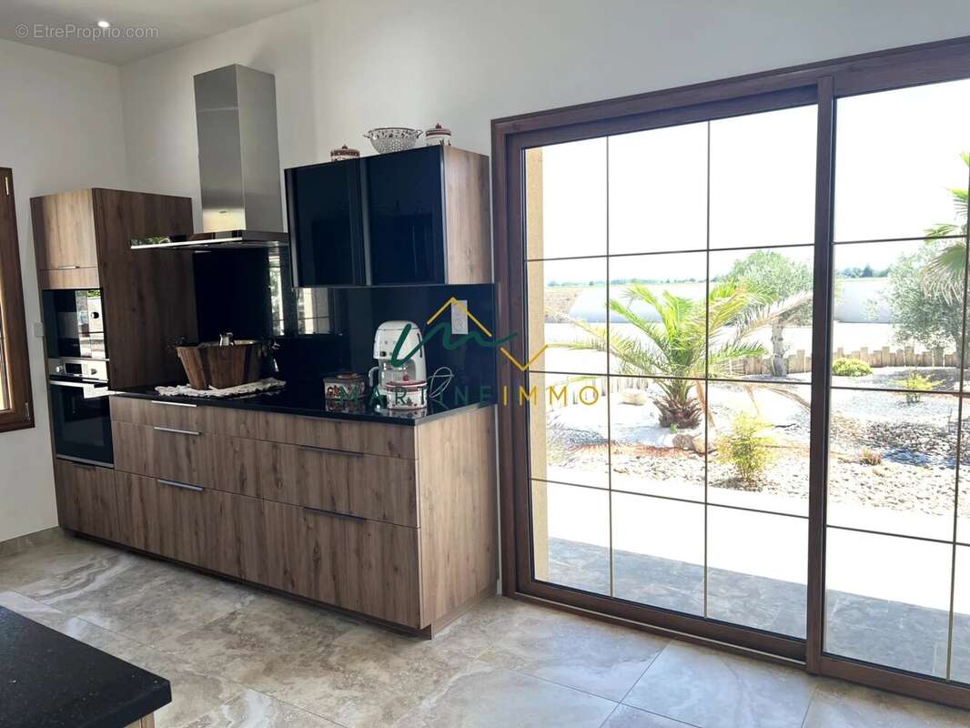 A VENDRE BEAUPUY   Propriété contemporaine de 290 m2 avec de - photo 11