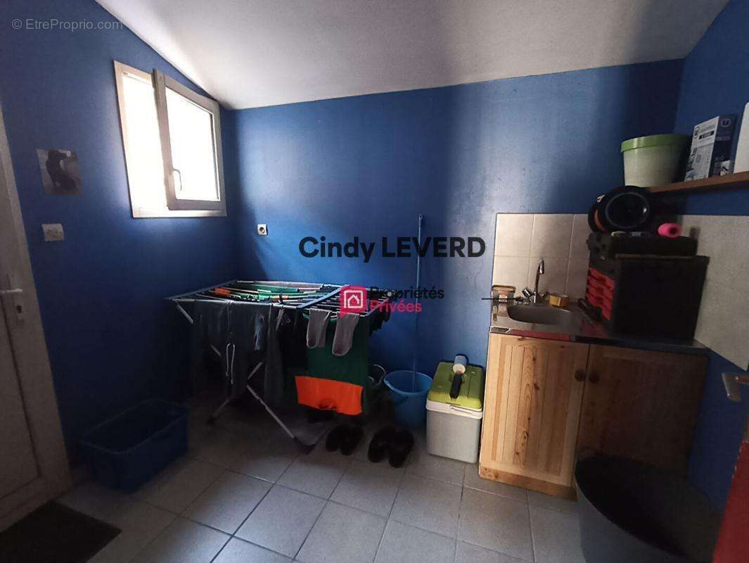 Maison à Cuves 4 pièce(s) 84 m2 - photo 3