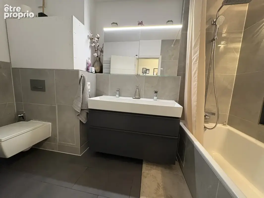À vendre   magnifique appartement f4 rénové de 86 m2 à huningue - photo 9