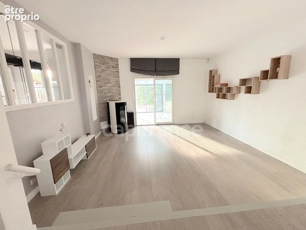 Maison à vendre 5 pièces MOUGINS (06) - photo 5