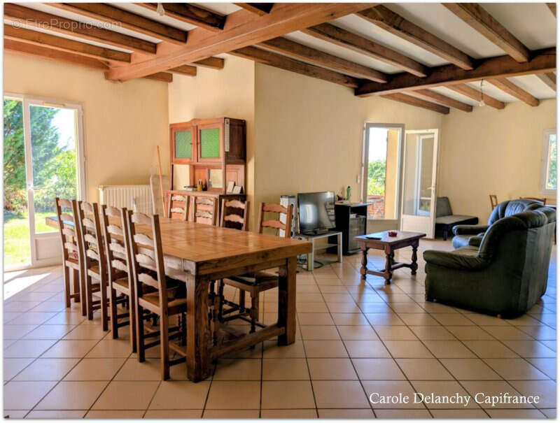 Maison à MAUMUSSON-LAGUIAN