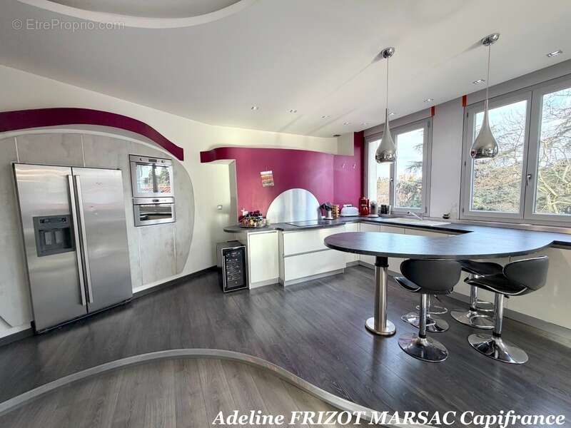Appartement à SAINT-ETIENNE