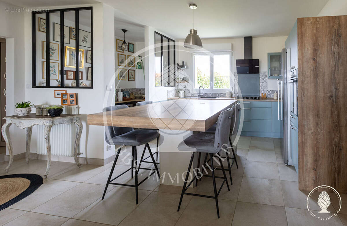 Maison à SAINT-XANDRE