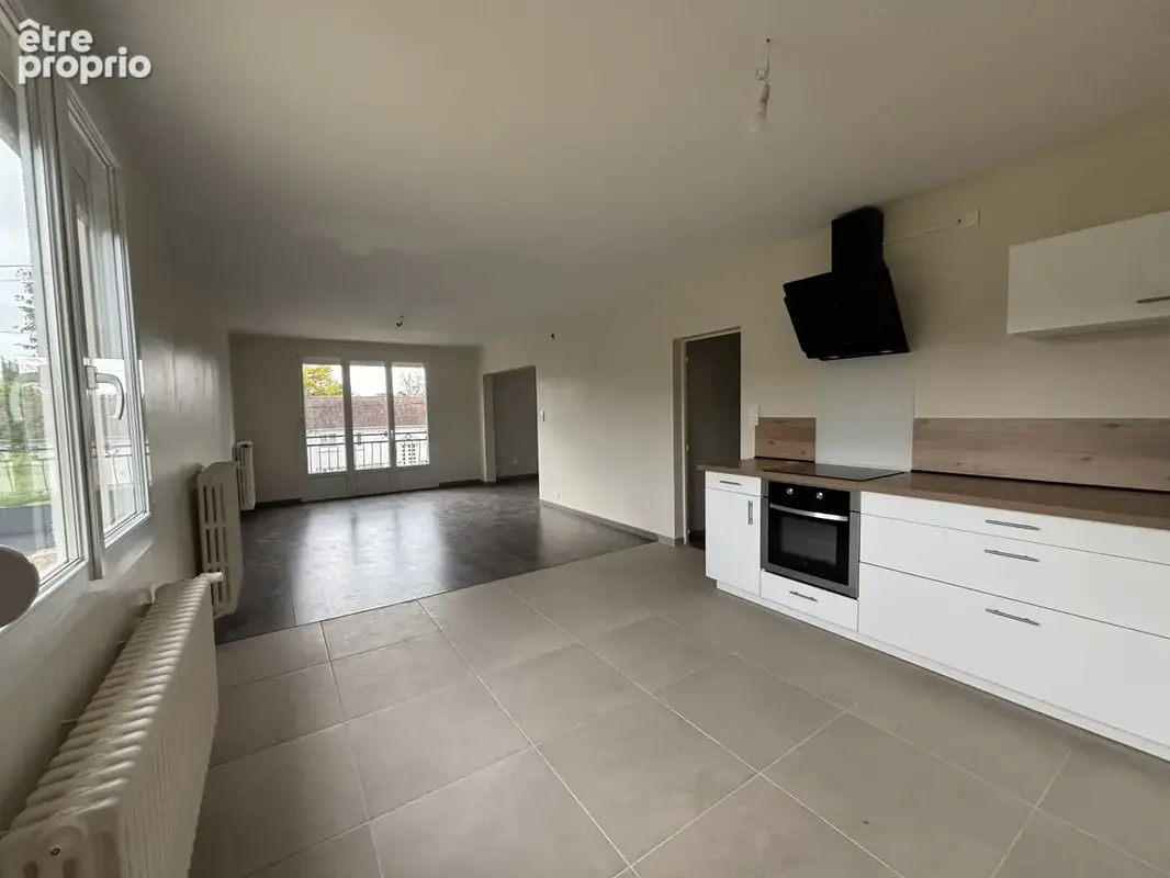 PLAINES SAINT LANGES (10) :Pavillon de 105m2 style contemporain avec sous-sol ,garage et terrain de 1000m2. - photo 7