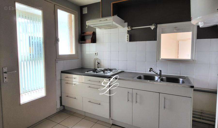 Appartement 87 m² à Sable-Sur-Sarthe  - photo 3662