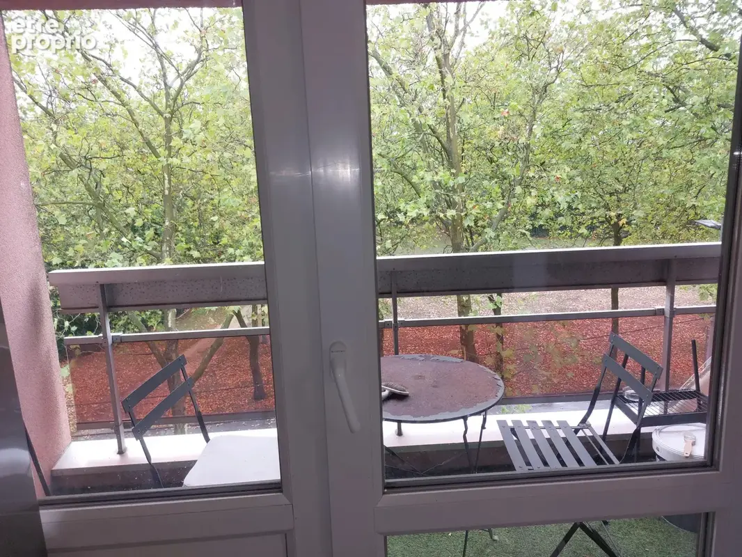 Appartement F3 traversant 2 balcons - photo 6