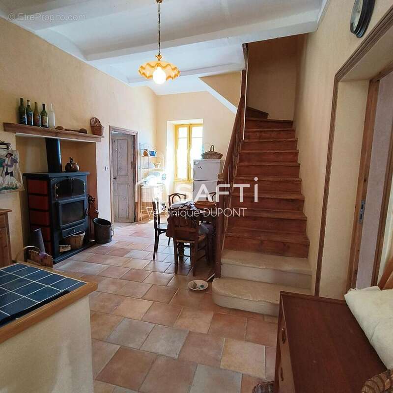 Photo 4 - Maison à LAGORCE