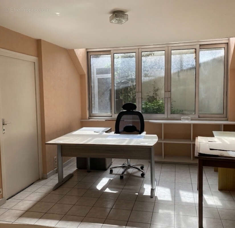 Maison avec garage au coeur de ville - photo 10