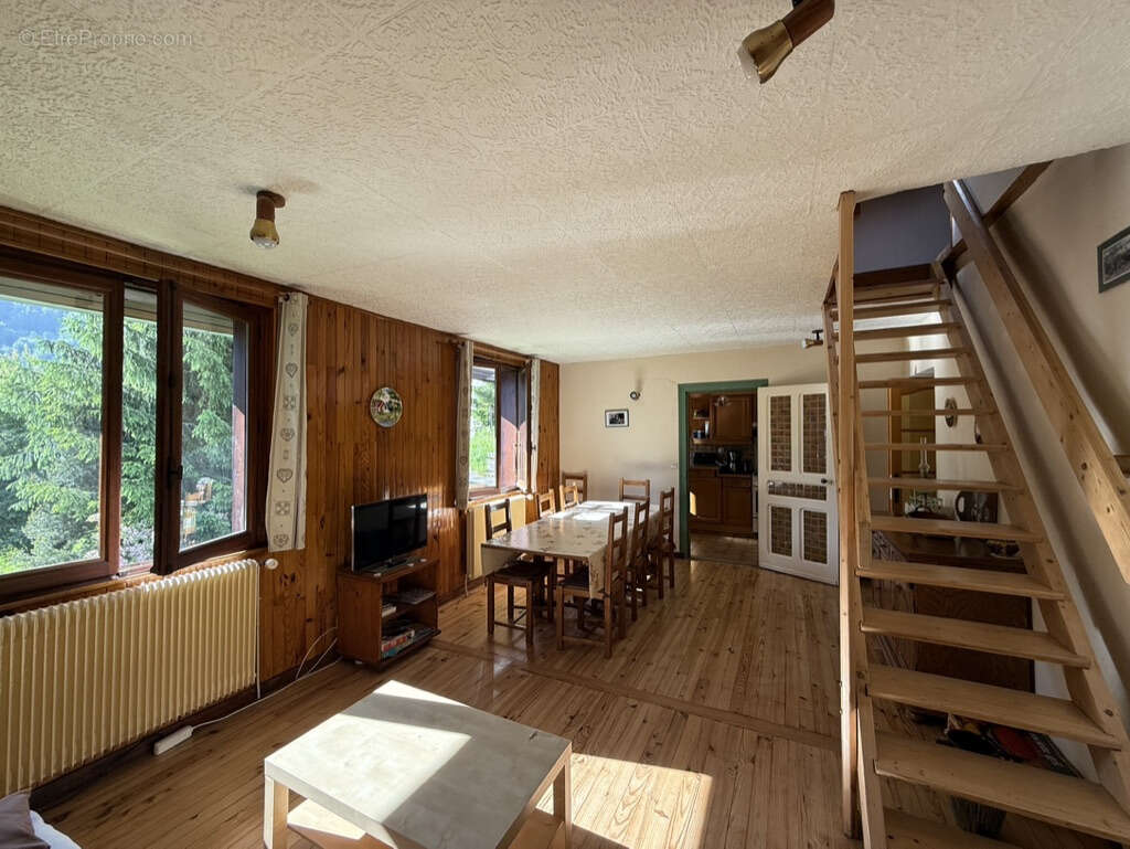 Maison à AIGUEBLANCHE