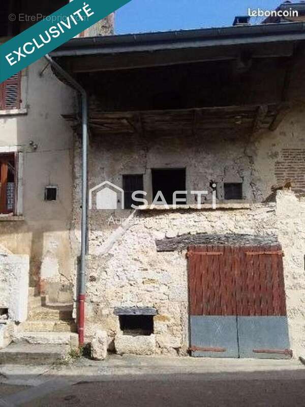 Photo 7 - Maison à JUJURIEUX