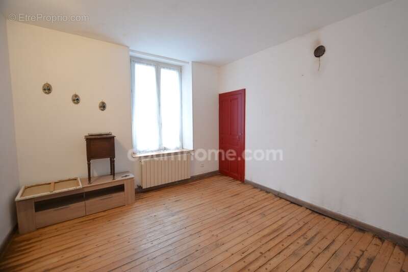 Maison à REMOIVILLE