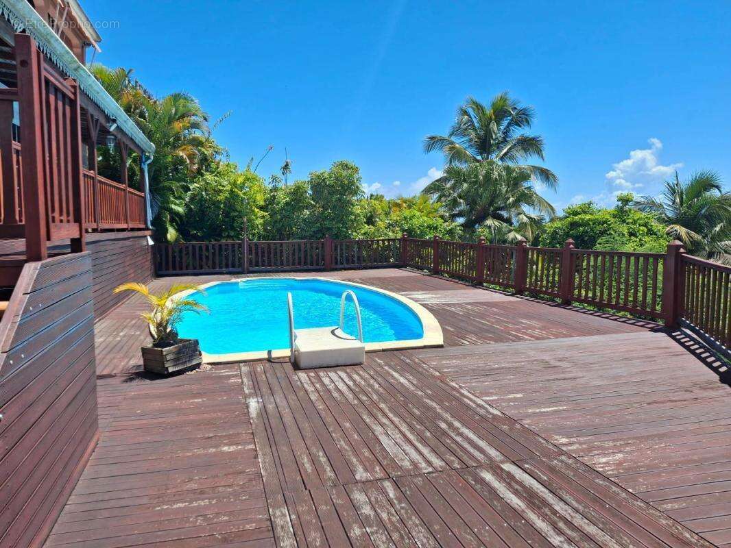 Maison à SAINTE-ANNE