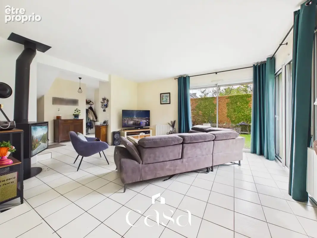 Maison 8 pièces 170 m² à vendre à Fontenay-Le-Marmion (14320) - photo 2