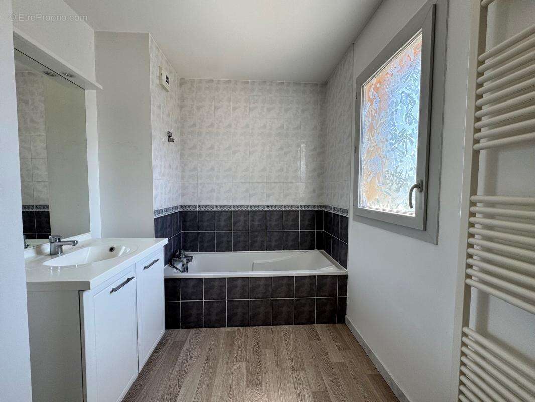 Appartement t4 avec balcon - photo 9