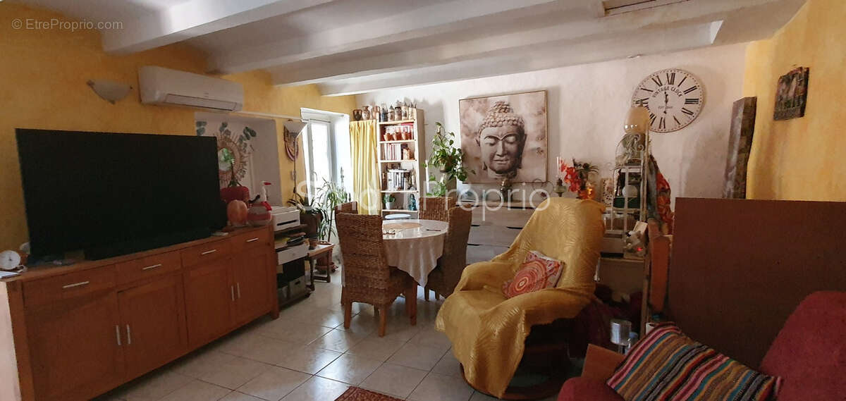 Maison à LA TOUR-SUR-ORB