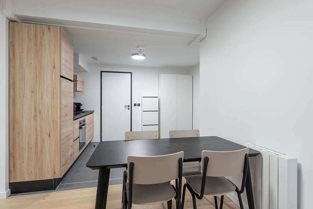 Ensemble immobilier de 309.65 m2 - photo 12