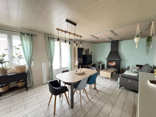 Maison à FRIAUCOURT