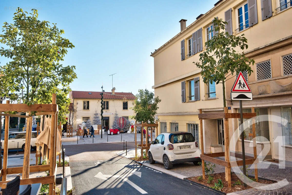 Appartement à BEAULIEU-SUR-MER
