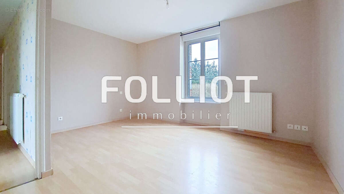 Maison à BOURGUENOLLES