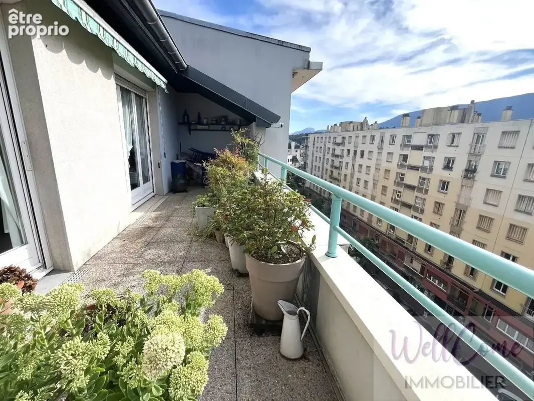 Aix les bains centre ville appartement 4 pieces dernier etage avec terrasse et garage - photo 10