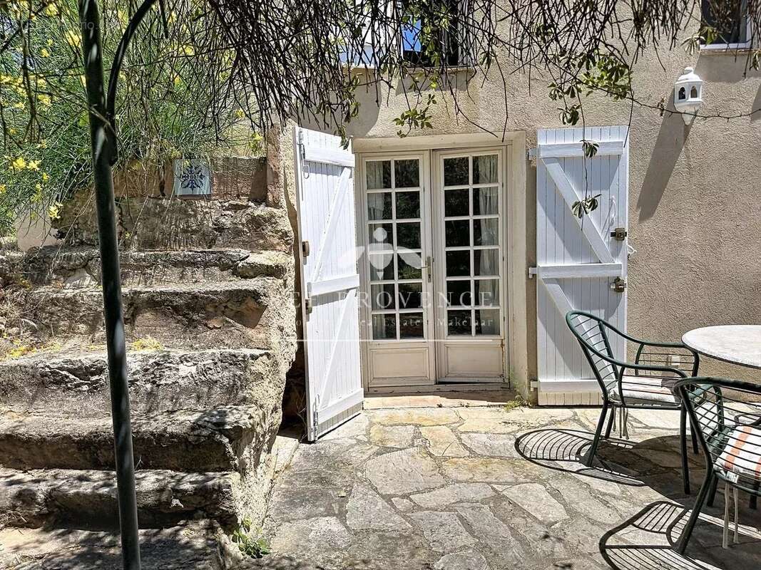 Maison de caractère avec piscine et maison d'amis, au calme - photo 32