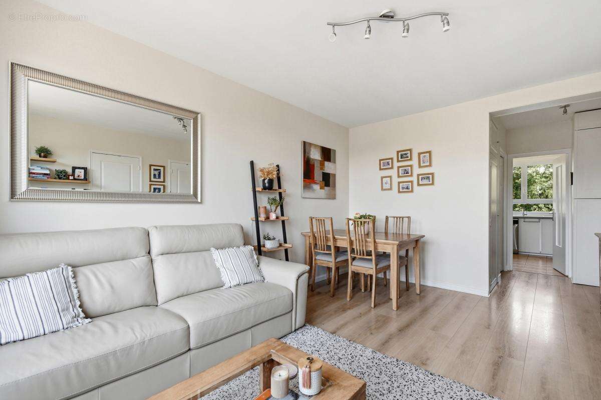 Appartement à NOISY-LE-ROI