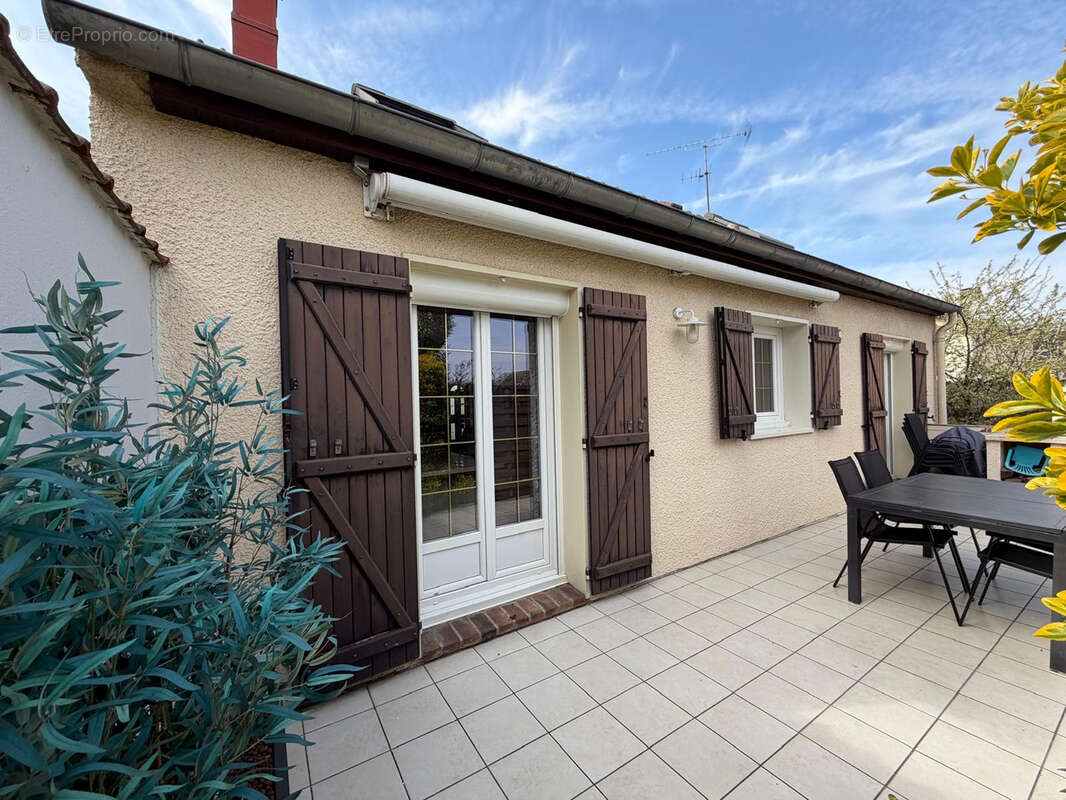 Maison à MITRY-MORY