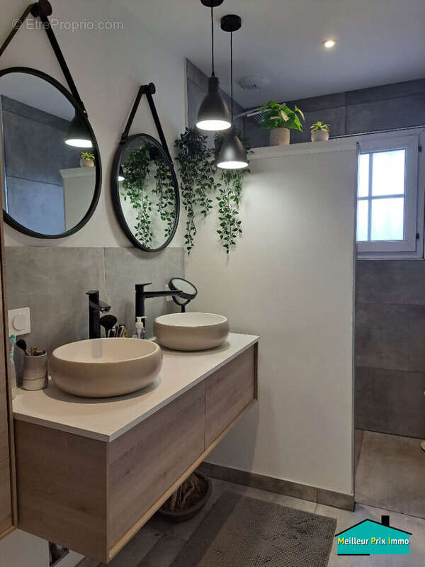 Maison à LA CHEVROLIERE