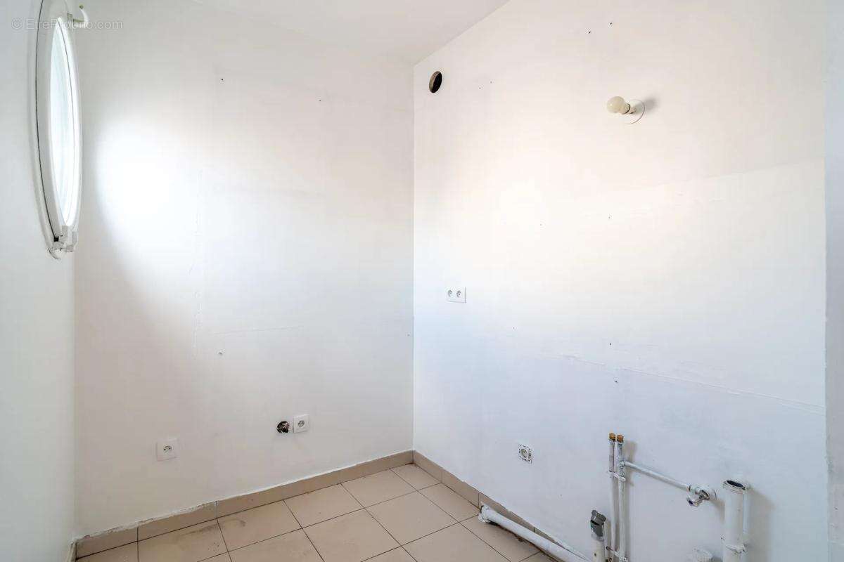 Appartement de 3 pièces de 55 m² à Épinay-sur-Seine - photo 8