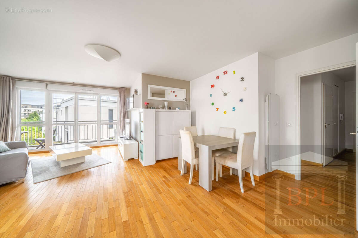 Appartement à CHATILLON