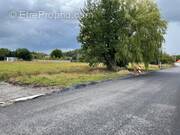 Terrain à PECQUENCOURT